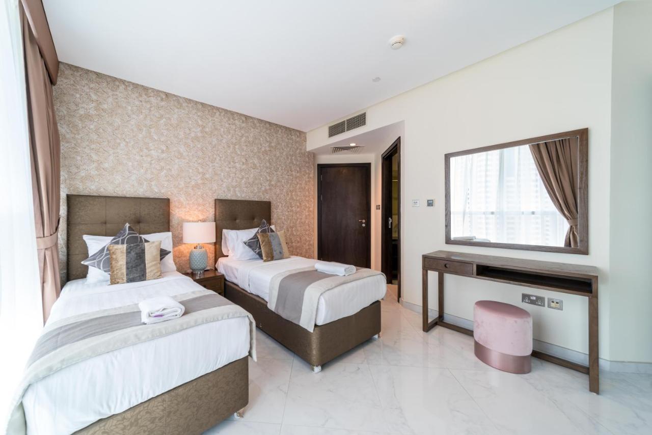 Hometown Apartments - Luxury And Spacious 3 Bedroom Apartment In Marina 迪拜 外观 照片